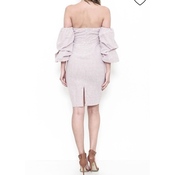 NWT L’ATISTE Striped Off the Shoulder Dress - Picture 2 of 4